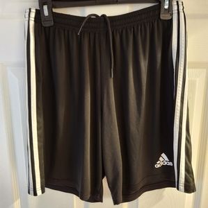 Adidas youth shorts size XL